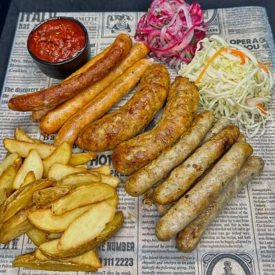 Сет из купат и колбасок в Кафе сон у моря по цене 1800 ₽