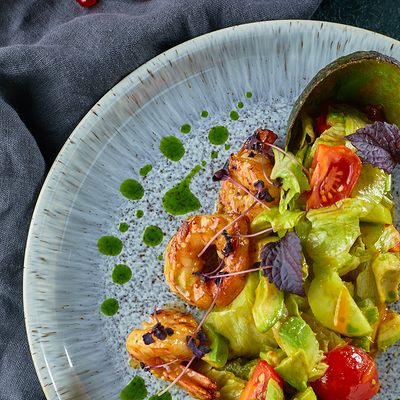 Авокадо с креветками в Тбилисити по цене 990 ₽