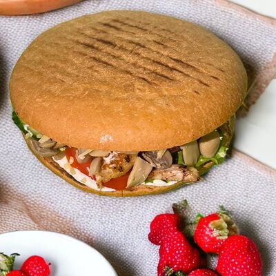 В пите с курицейв Best Dener по цене 450 ₽