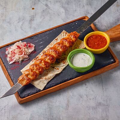 Люля-кебаб из цыплёнкав Мамука по цене 730 ₽