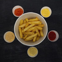 Картофель фри в Kitsune Cafe