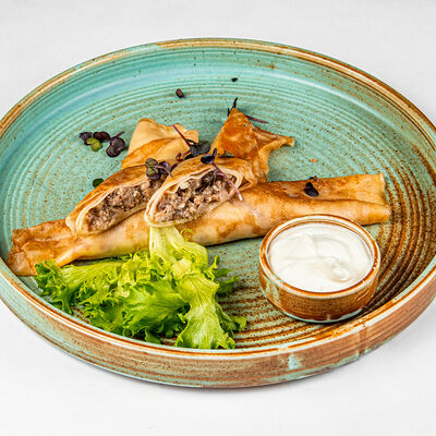 Блины с мясом в Фёст по цене 310 ₽