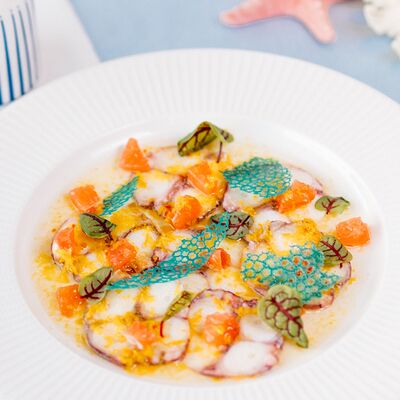 Карпаччо из осьминога в Ресторан Хемингуэй по цене 1738 ₽