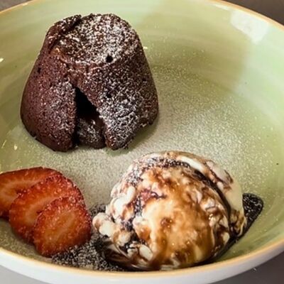 Шоколадный маффинв Гриль бар Онар по цене 370 ₽