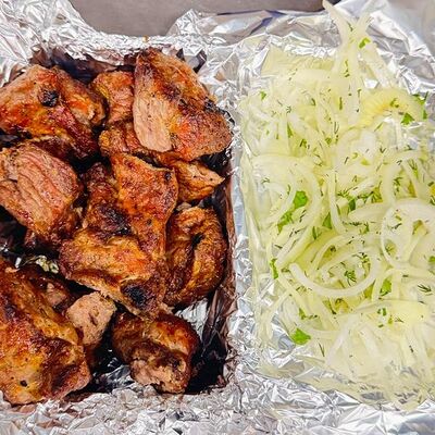 Шашлык из cвинoй шеи в Жар по цене 2199 ₽