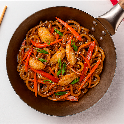 Вок №6 с курицей терияке в Суши море по цене 405 ₽