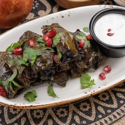 Долма в Добрый Грузин по цене 710 ₽