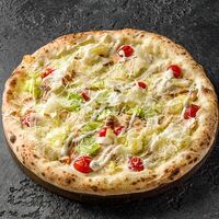 Пицца Цезарь с курицей в Шашлык Хаус GRILL&PIZZA