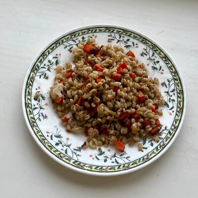 Перловка с овощами в Поляна по цене 94 ₽