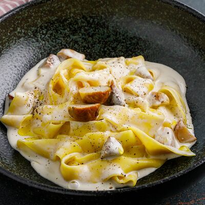 Паста с грибами в Баклажан в ТЦ 