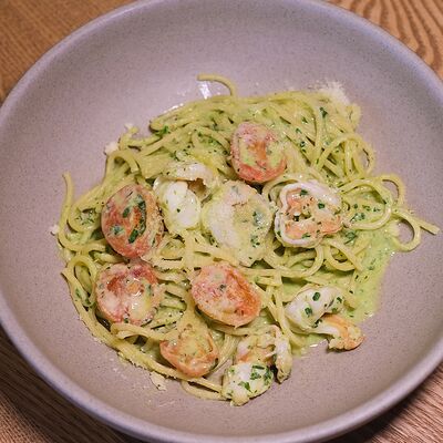 Паста с креветками и песто из черемши в Овсянка по цене 690 ₽