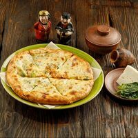 Хачапури со шпинатом и сыром в Гоча