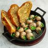 Виноградные улиткив Lounge Trattoria Pizza Bar по цене 945