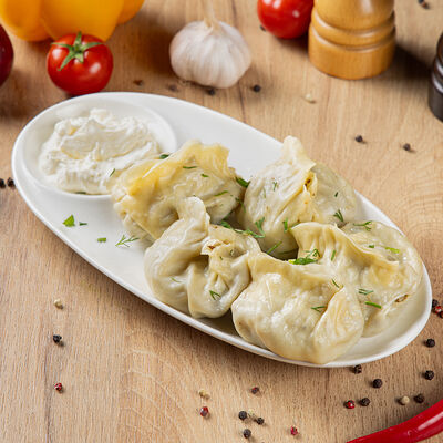 Манты с мясом в Км-халяль по цене 370 ₽