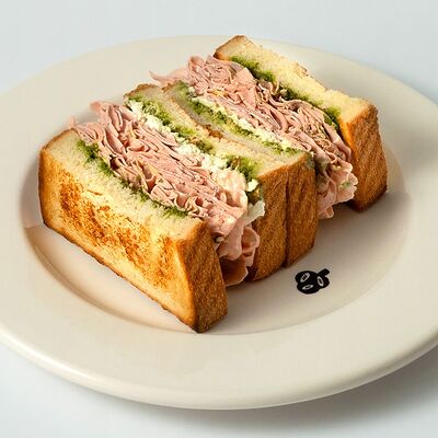 Сэндвич с мортаделлой в Masa Madre по цене 850 ₽