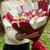 Букет из клубники в шоколаде Мелодия Любви в Mosberry