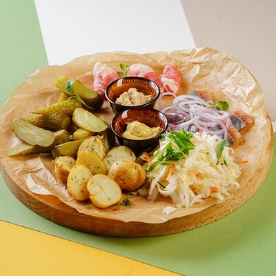 Сет Русский в Зоя в планке по цене 720 ₽