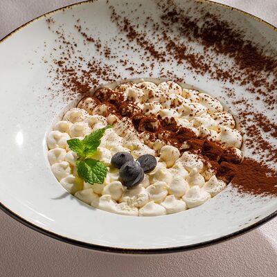 Тирамису в Чайхана Пахвала по цене 450 ₽