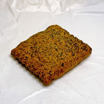 Ржаник с брынзой и зеленью в Papa cake по цене 260 ₽