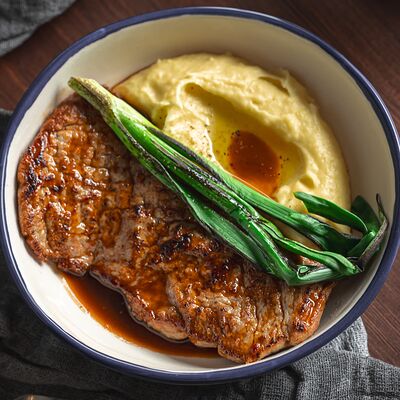 Свиная вырезка унагив Борщ по цене 590 ₽