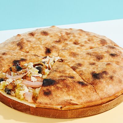 Домашняя с ветчиной и грибами 30 см в Ostrov по цене 919 ₽