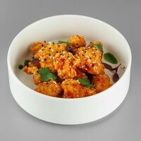 Попкорн с курицей в 1st Gallery Lounge