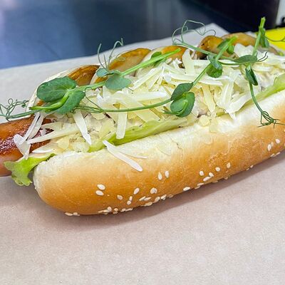 Хот-дог грибной в SAN REUBEN по цене 390 ₽