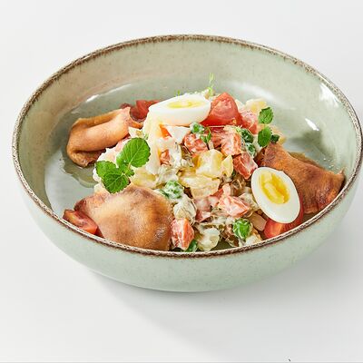 Салат Оливье с языком в Room-cafe по цене 640 ₽