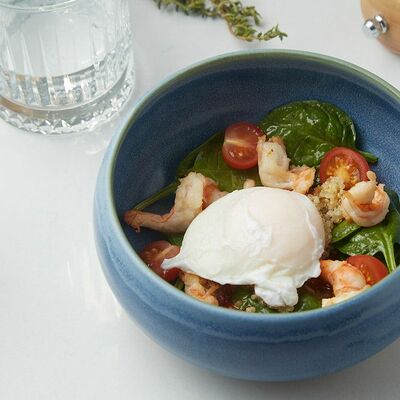 Киноа боул с креветкой в Блеск по цене 390