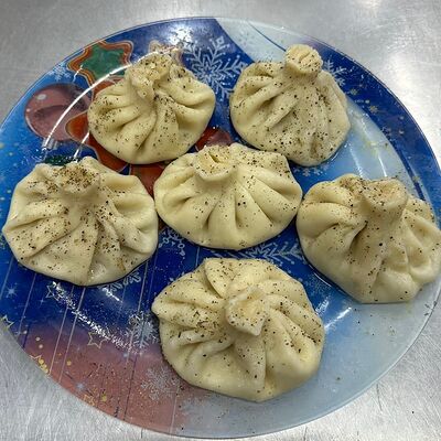 Хинкали в заморозке в Наш дворик по цене 525 ₽