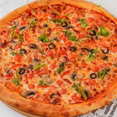 Пицца Овощная 33 см в One Click Pizza по цене 11 ₽