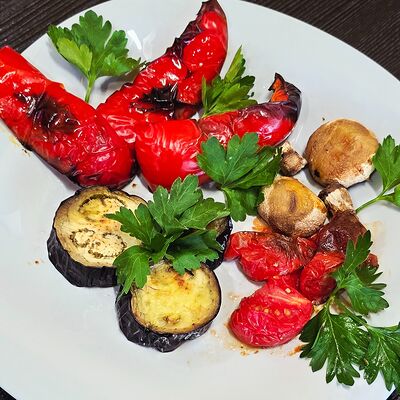 Овощи гриль в Грузинская пекарня по цене 570 ₽