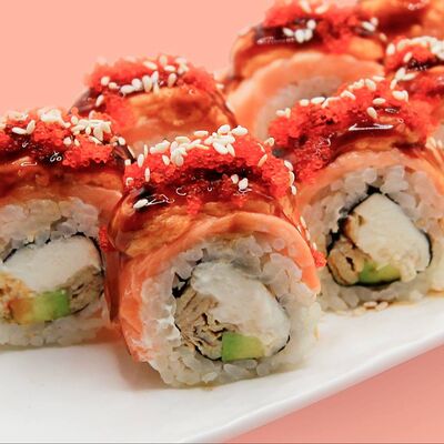 Ролл запечённый Тоторо в Sia bar по цене 960 ₽