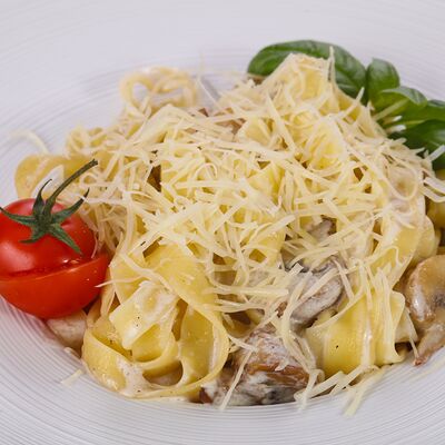 Феттуччине с грибами в Мансарда по цене 680 ₽