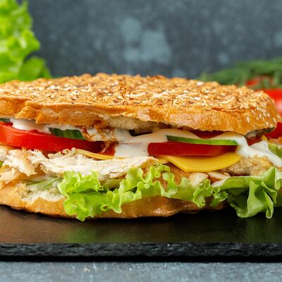 Бургер Сырный в Шаурма-топ Тюмень по цене 355