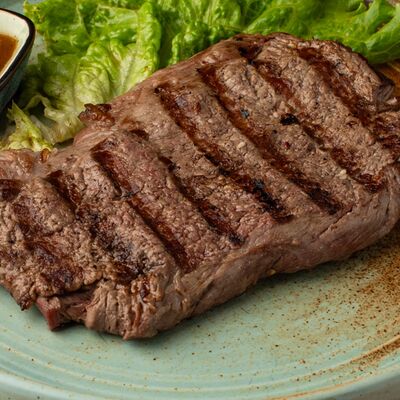 Стейк из говядины в Даймохк по цене 1720 ₽