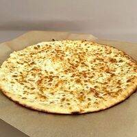 Сырная лепешка в Piccola Pizza