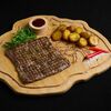Стейк мачете с руколой, жареным бейби-картофелем и соусом барбекю в Level kitchenbar по цене 1290