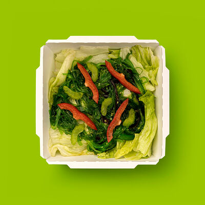 Салат Чука в ореховом соусе в WOK&GO по цене 295 ₽