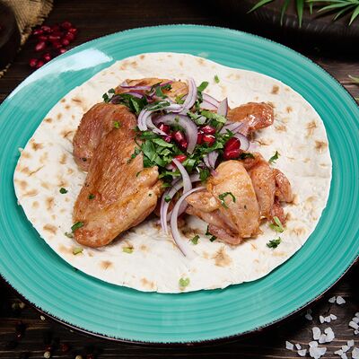 Шашлык из куриного бедра в Daisi по цене 690 ₽