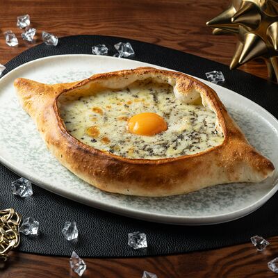 Хачапури Berlusconi в Giorgio Suluguni по цене 790 ₽