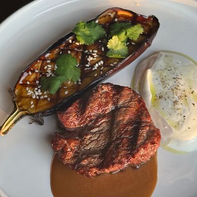 Филе миньон с баклажаном унаги в Greece по цене 1390 ₽