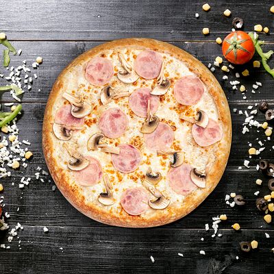 Пицца Ветчина и грибы в Sole Pizza по цене 720 ₽