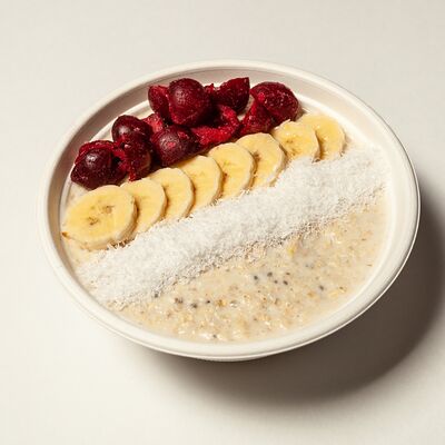 Каша Cherry berry в Surf Coffee по цене 225 ₽