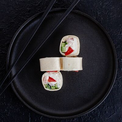 Тортилья с беконом в Sushi Simple по цене 380 ₽