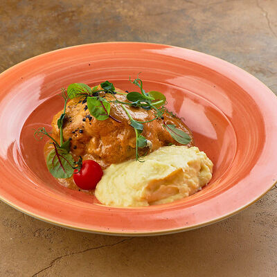 Томленые телячьи щечки в Ели-Пили по цене 800 ₽