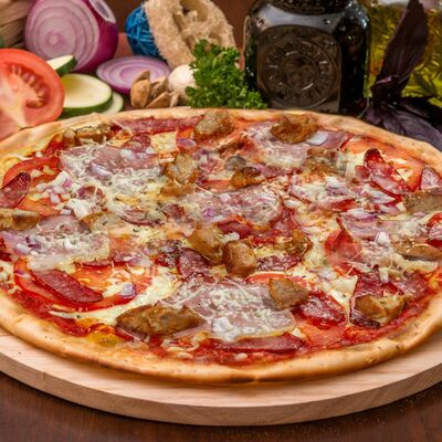 С индейкой 30 см в Японка по цене 520