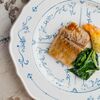Карамелизированная треска со шпинатом и сливочным соусом в Grace Bistro по цене 1750