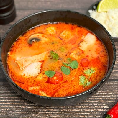 Том ям с цыпленком в Сто друзей по цене 600 ₽