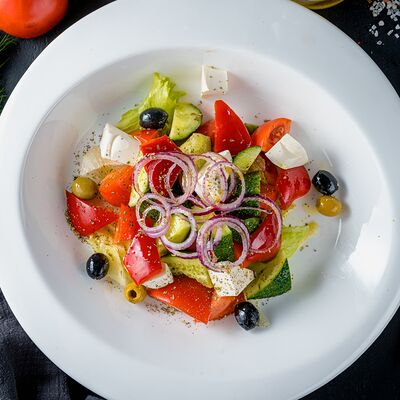 Греческий в Ресторан Воробьёвы Горы PREMIUM по цене 782 ₽